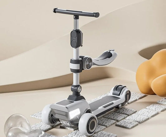Trottinette électrique enfant de 4 à 8 ans